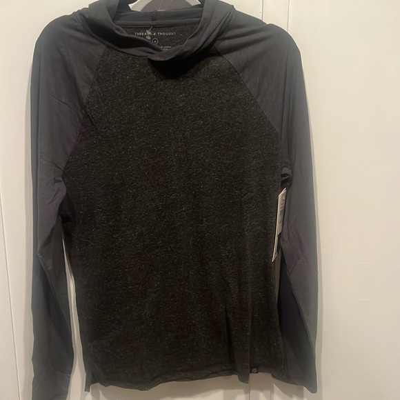 NWT Men’s THREADS 4 THOUGHT color block lightweight gray heathered hoodie shirt - Picture 1 of 3